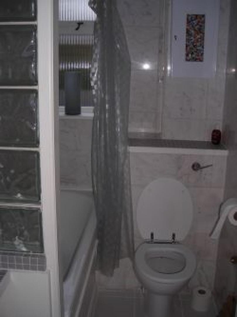 			2 Bedroom, 1 bath, 1 reception Flat			 Haverstock Hill, BELSIZE PARK NW3